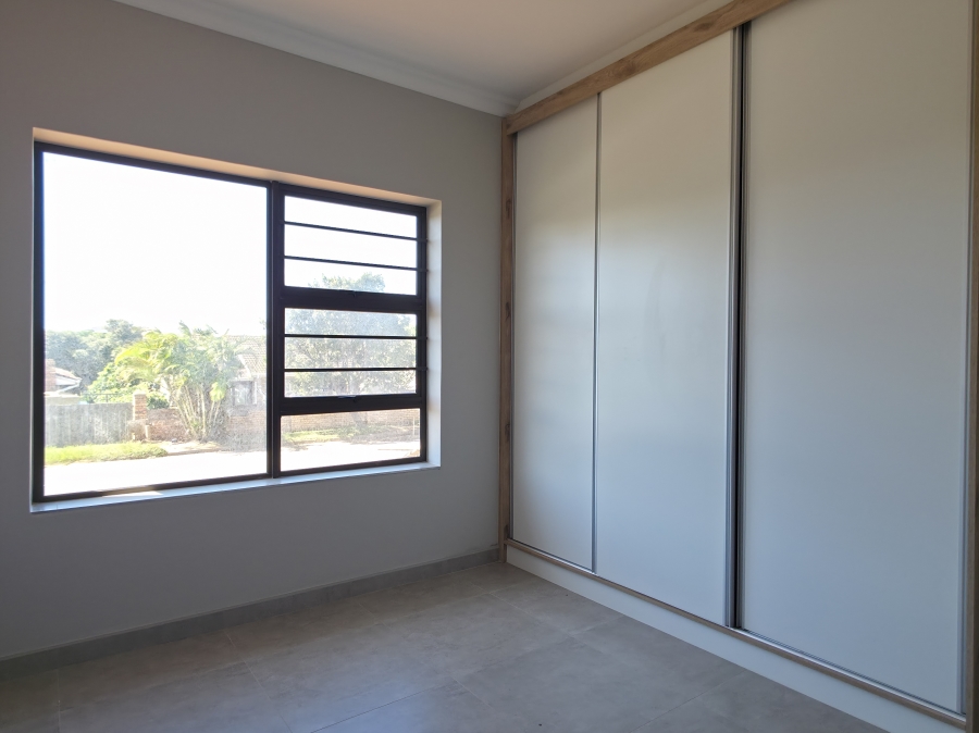 3 Bedroom Property for Sale in Wavecrest Eastern Cape